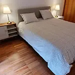 Factory Yellow By Marina With Ac Apartament