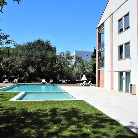 Factory Yellow By Marina With Ac Apartament Lagos