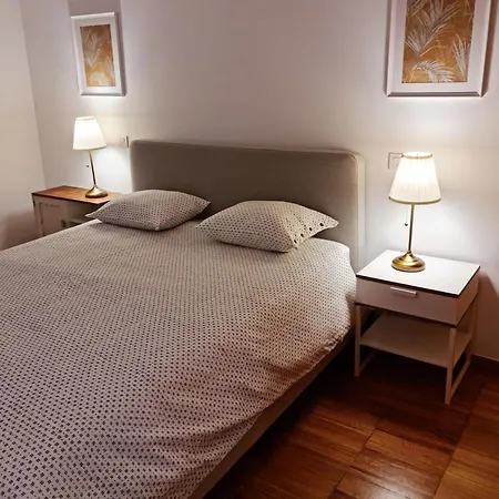 Apartament Factory Yellow By Marina With Ac