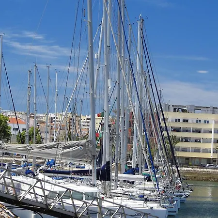 Factory Yellow By Marina New Ac Apartamento *