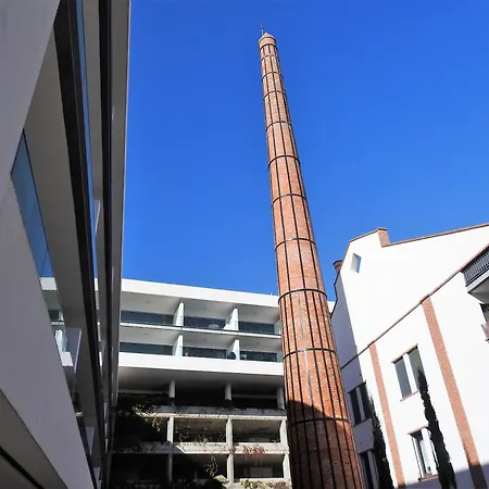 Factory Yellow By Marina New Ac Apartamento Lagos